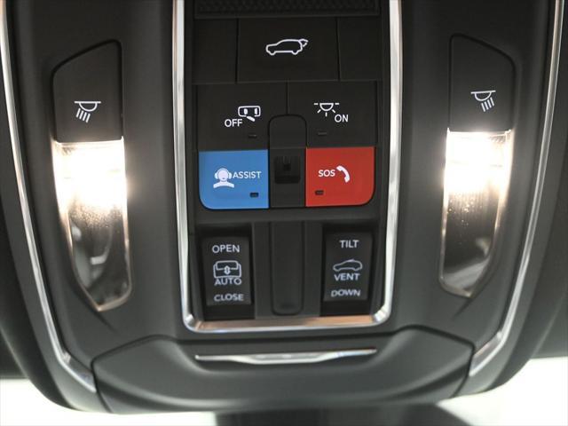 new 2025 Jeep Grand Cherokee L car, priced at $42,572