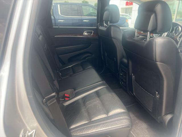 used 2011 Jeep Grand Cherokee car, priced at $13,900