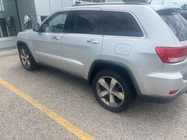 used 2011 Jeep Grand Cherokee car, priced at $13,900