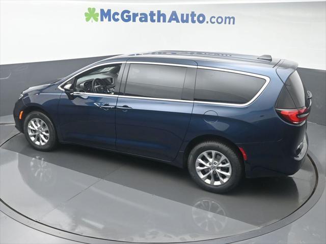 new 2025 Chrysler Pacifica car, priced at $39,500