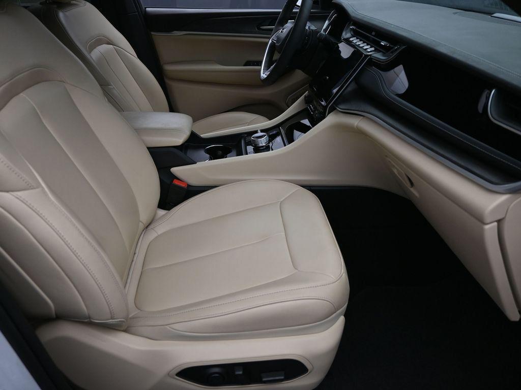 used 2023 Jeep Grand Cherokee 4xe car, priced at $30,500