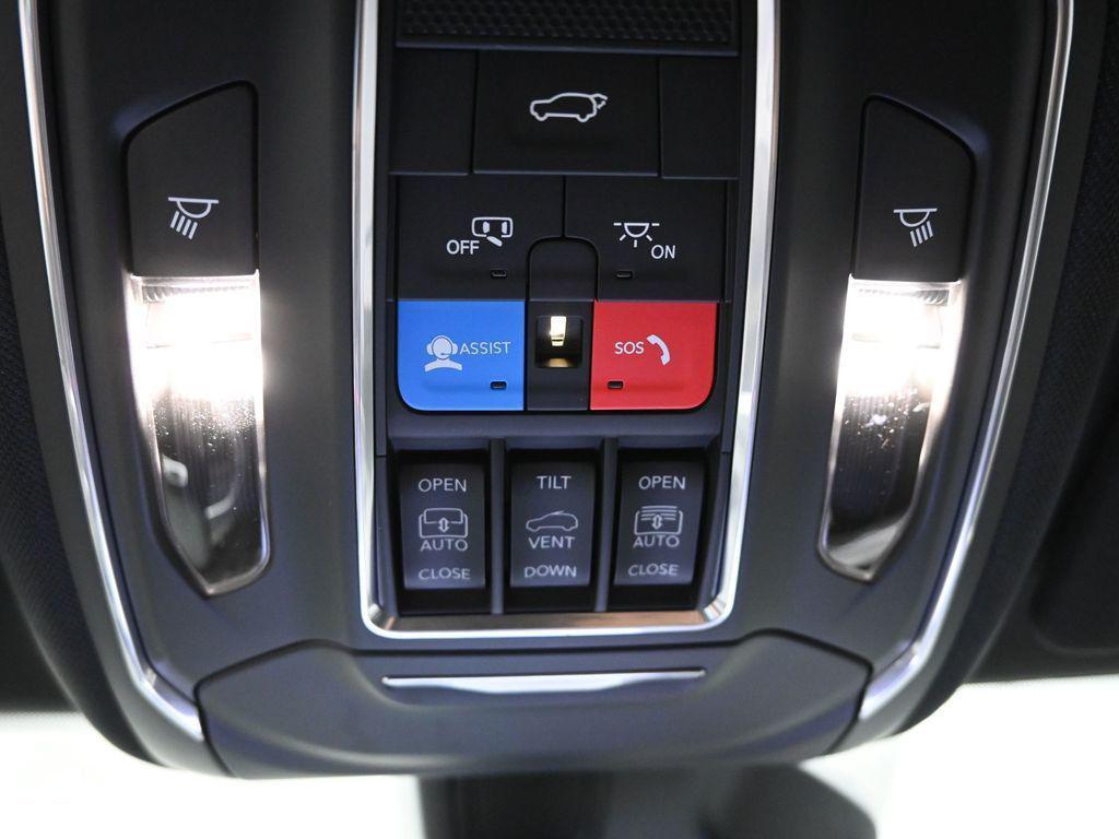 new 2025 Jeep Grand Cherokee car, priced at $42,760