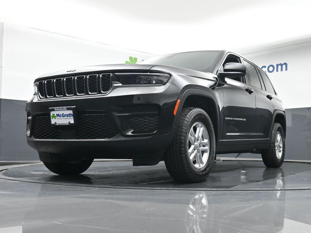 new 2025 Jeep Grand Cherokee car, priced at $38,875