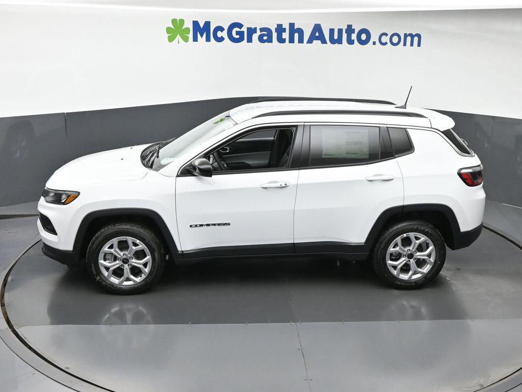 new 2026 Jeep Compass car, priced at $29,095
