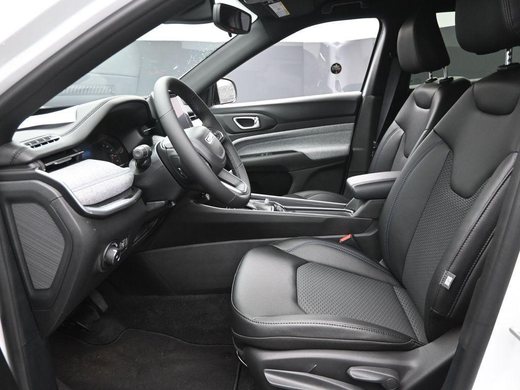 new 2026 Jeep Compass car, priced at $29,095