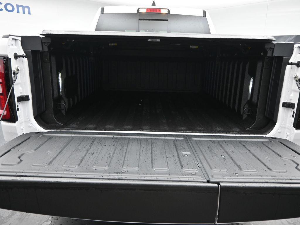 new 2026 Ram 1500 car, priced at $71,185