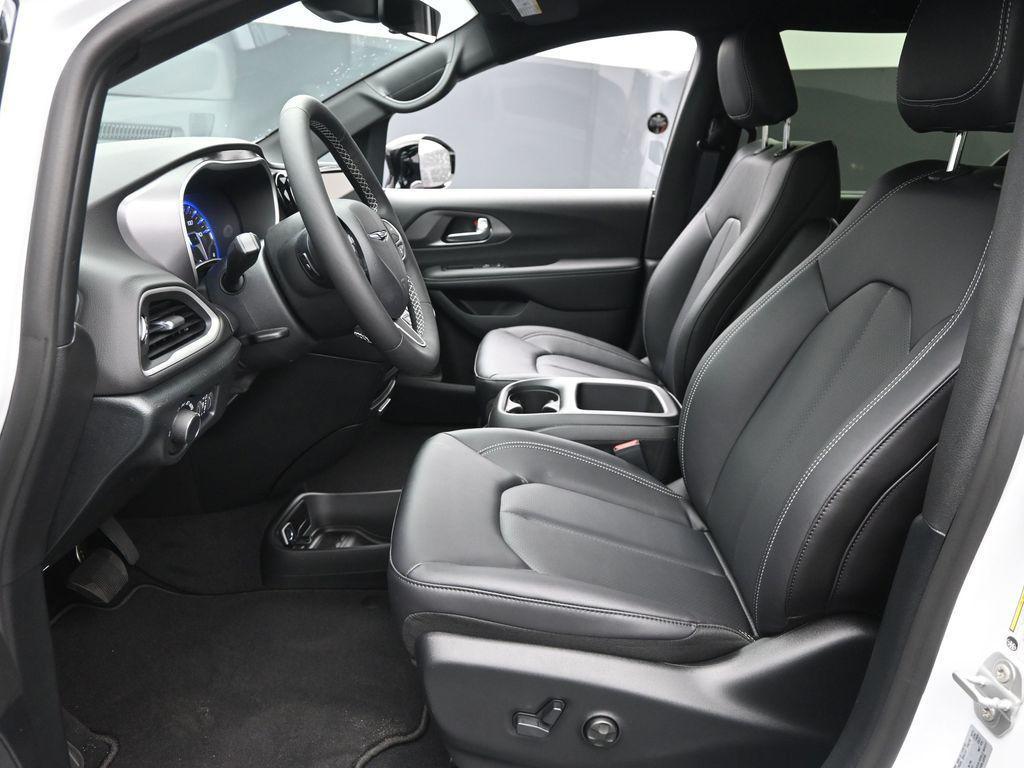 new 2026 Chrysler Voyager car, priced at $40,490