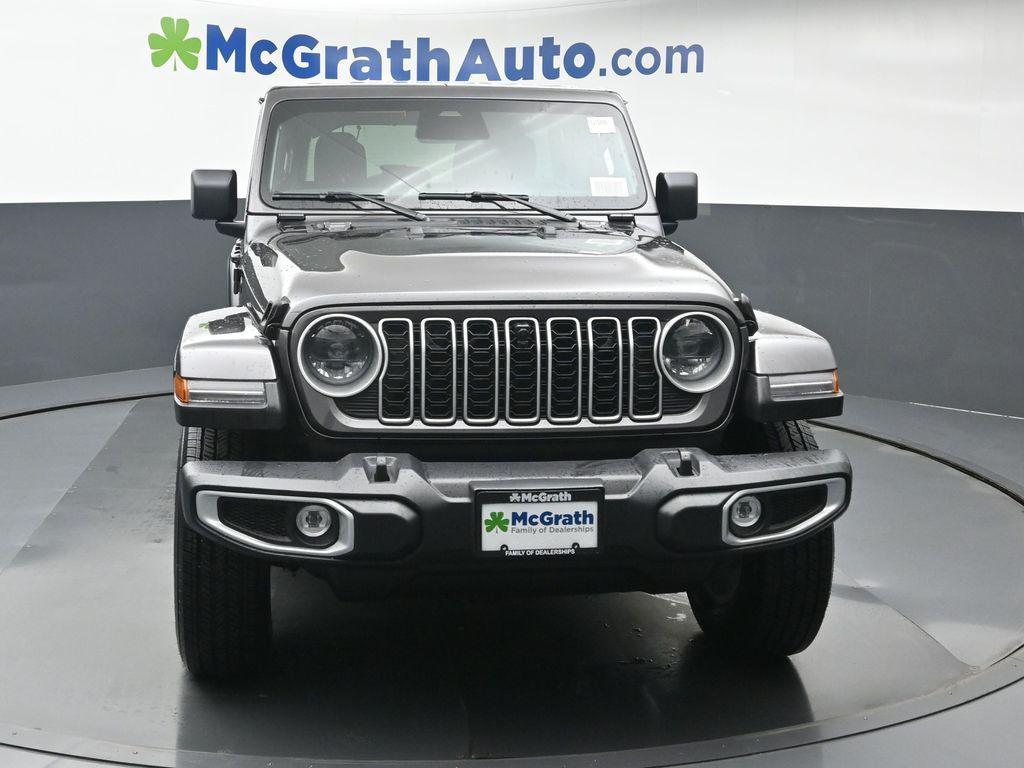 new 2025 Jeep Wrangler car, priced at $47,120