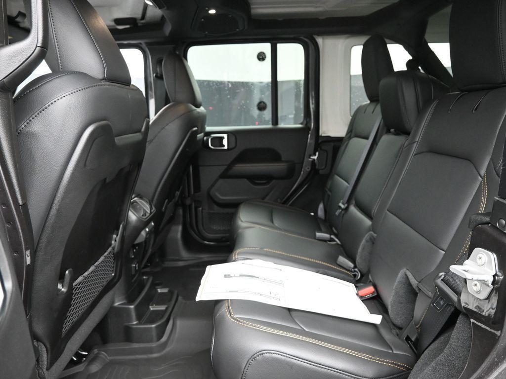 new 2025 Jeep Wrangler car, priced at $47,120