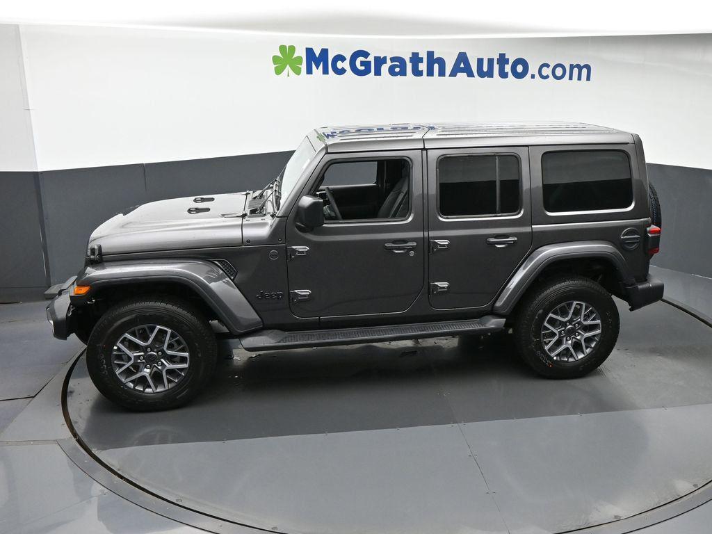 new 2025 Jeep Wrangler car, priced at $47,120