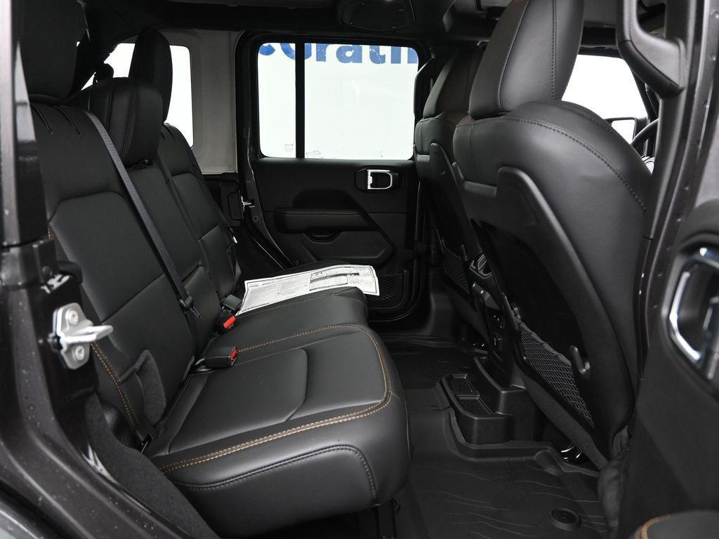 new 2025 Jeep Wrangler car, priced at $47,120