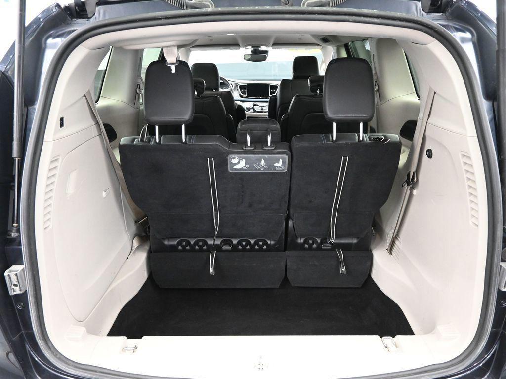 used 2021 Chrysler Pacifica car, priced at $14,300