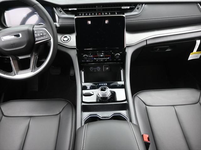 new 2025 Jeep Grand Cherokee L car, priced at $47,537