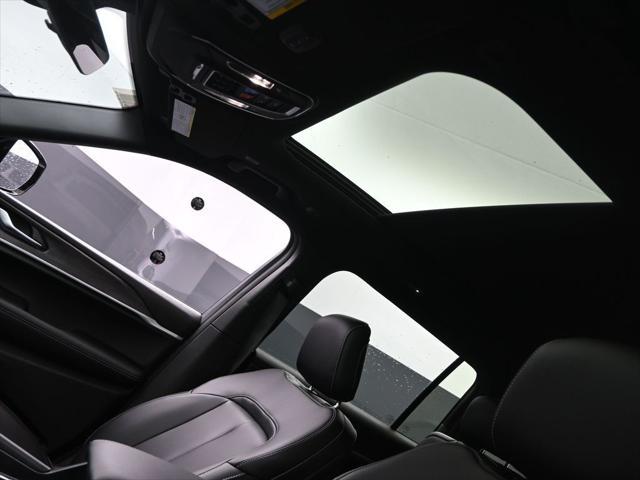 new 2025 Jeep Grand Cherokee L car, priced at $47,537