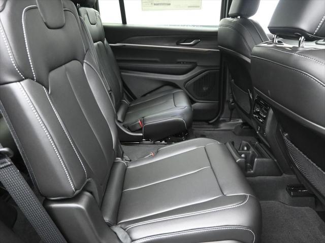 new 2025 Jeep Grand Cherokee L car, priced at $47,537