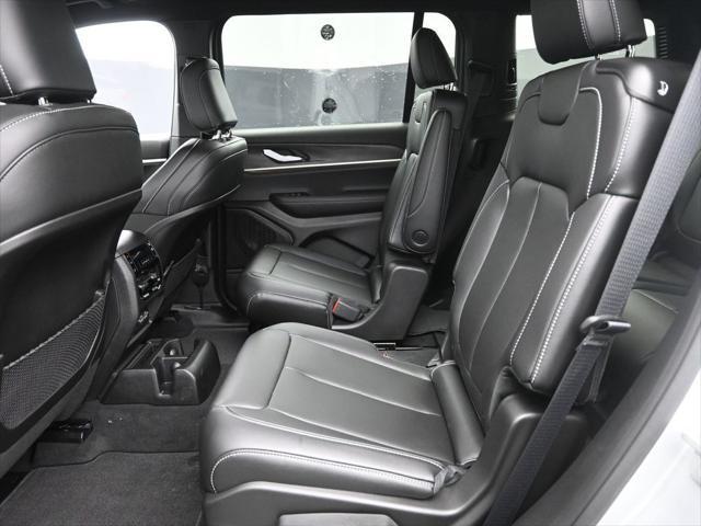 new 2025 Jeep Grand Cherokee L car, priced at $47,537