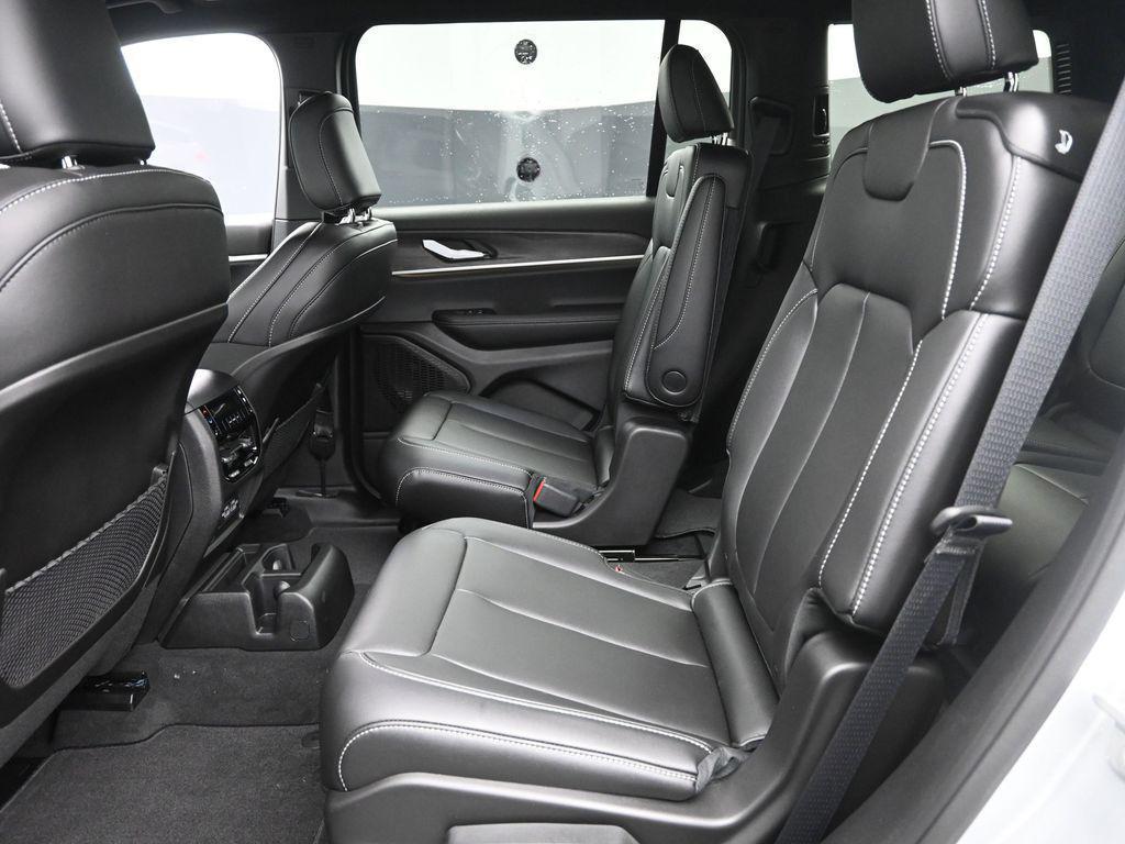 new 2025 Jeep Grand Cherokee L car, priced at $46,110