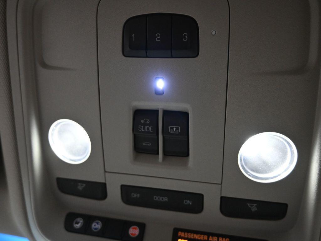 used 2015 Cadillac XTS car, priced at $15,980