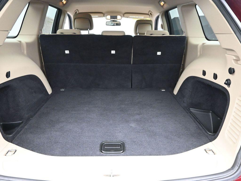 used 2015 Jeep Grand Cherokee car, priced at $9,636