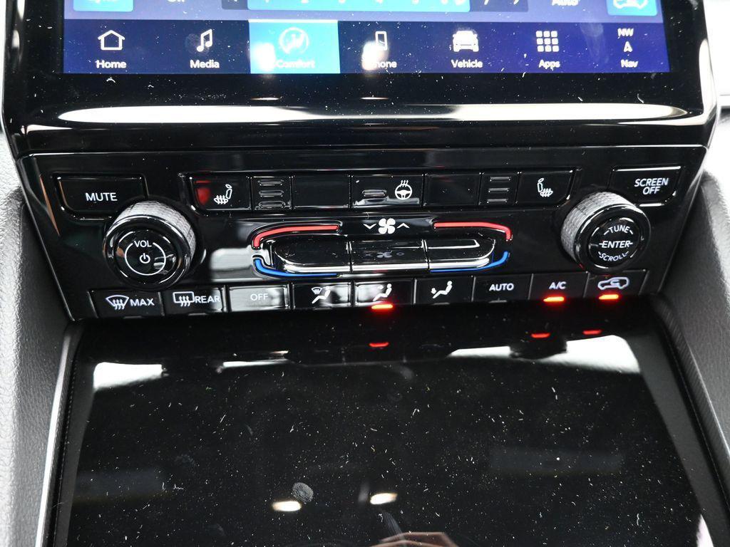 new 2025 Jeep Grand Cherokee L car, priced at $47,110