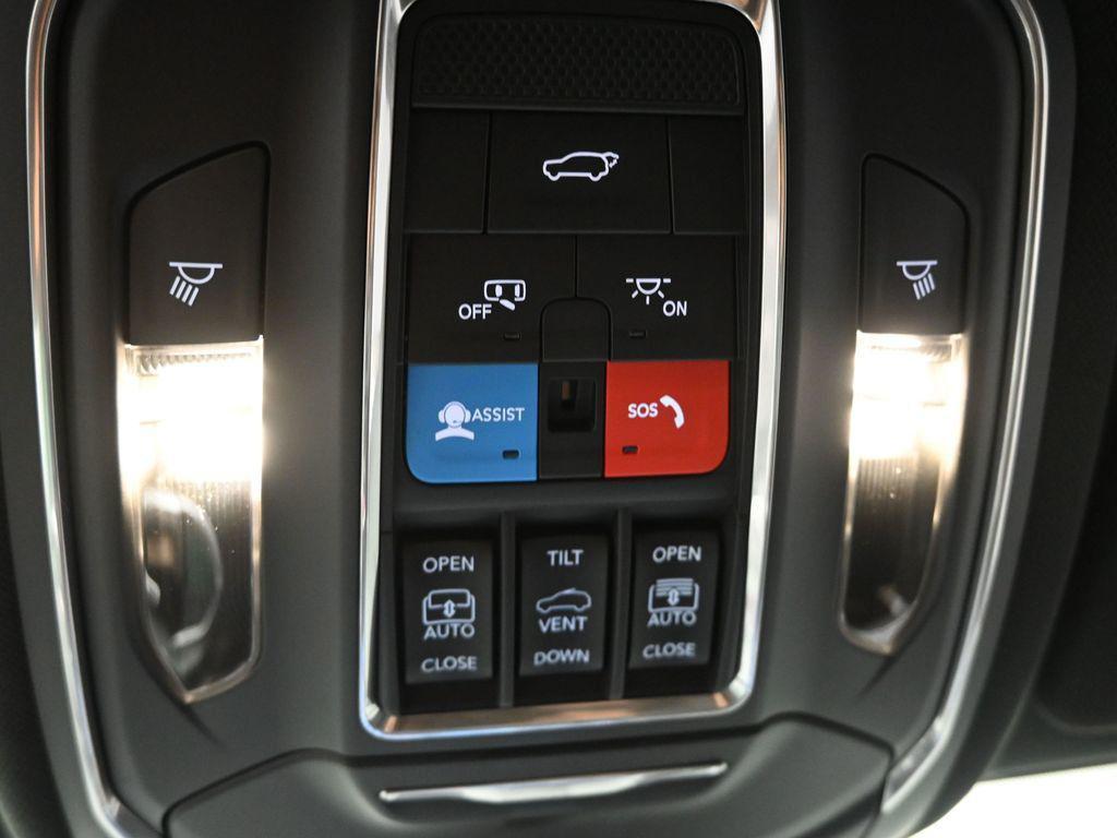 new 2025 Jeep Grand Cherokee L car, priced at $47,110