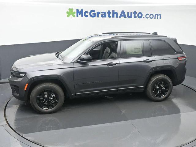 new 2025 Jeep Grand Cherokee car, priced at $41,030