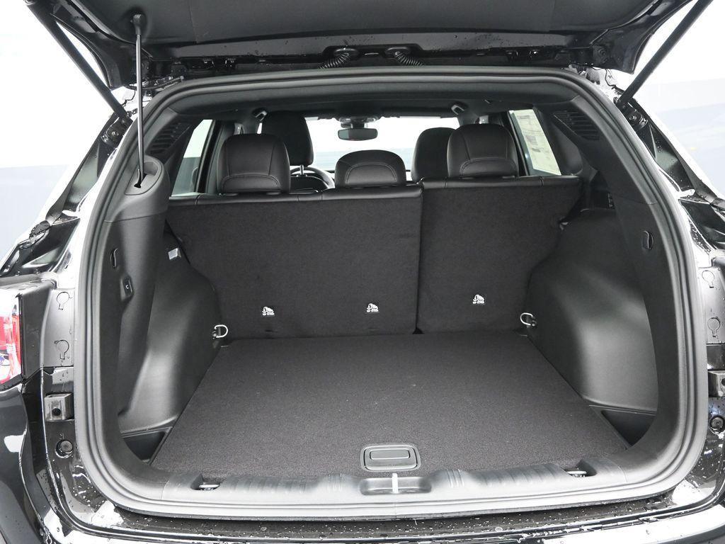 new 2026 Jeep Compass car, priced at $38,335
