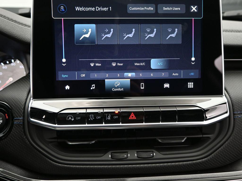 new 2026 Jeep Compass car, priced at $38,335