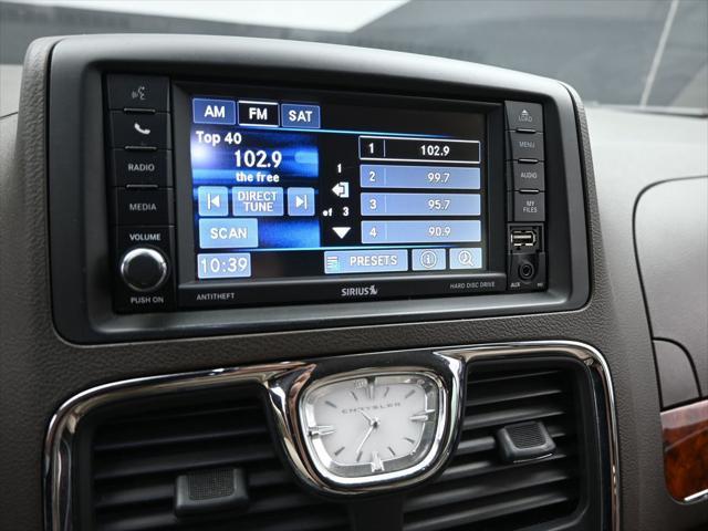 used 2016 Chrysler Town & Country car, priced at $11,149