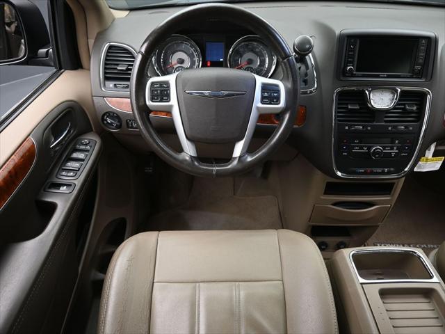 used 2016 Chrysler Town & Country car, priced at $11,149