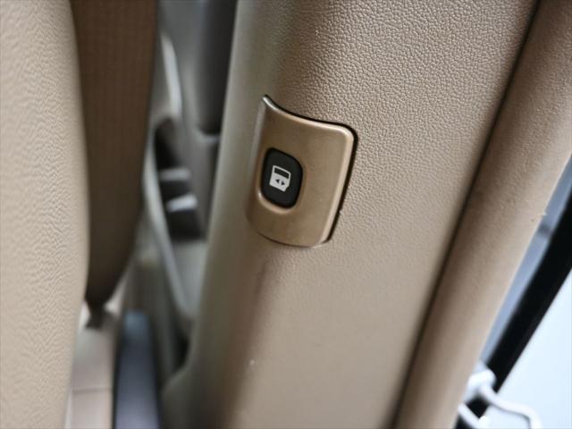 used 2016 Chrysler Town & Country car, priced at $11,149