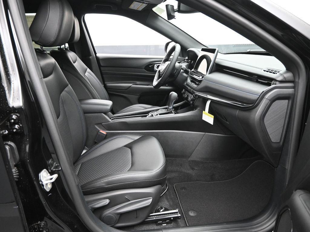 new 2026 Jeep Compass car, priced at $31,685