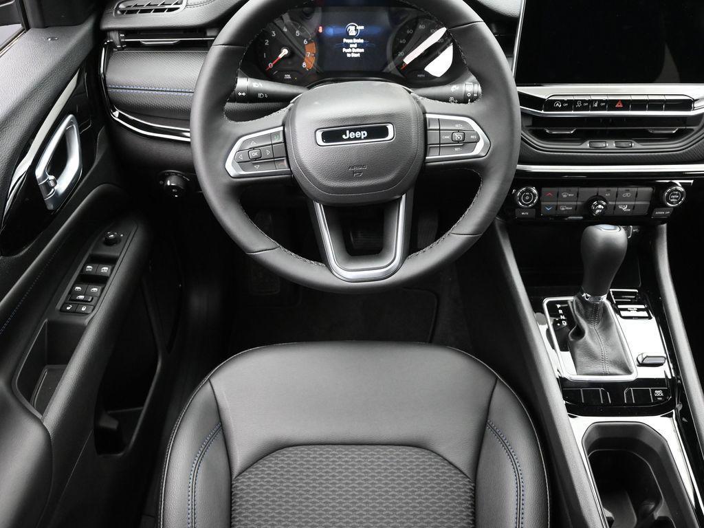 new 2026 Jeep Compass car, priced at $31,685