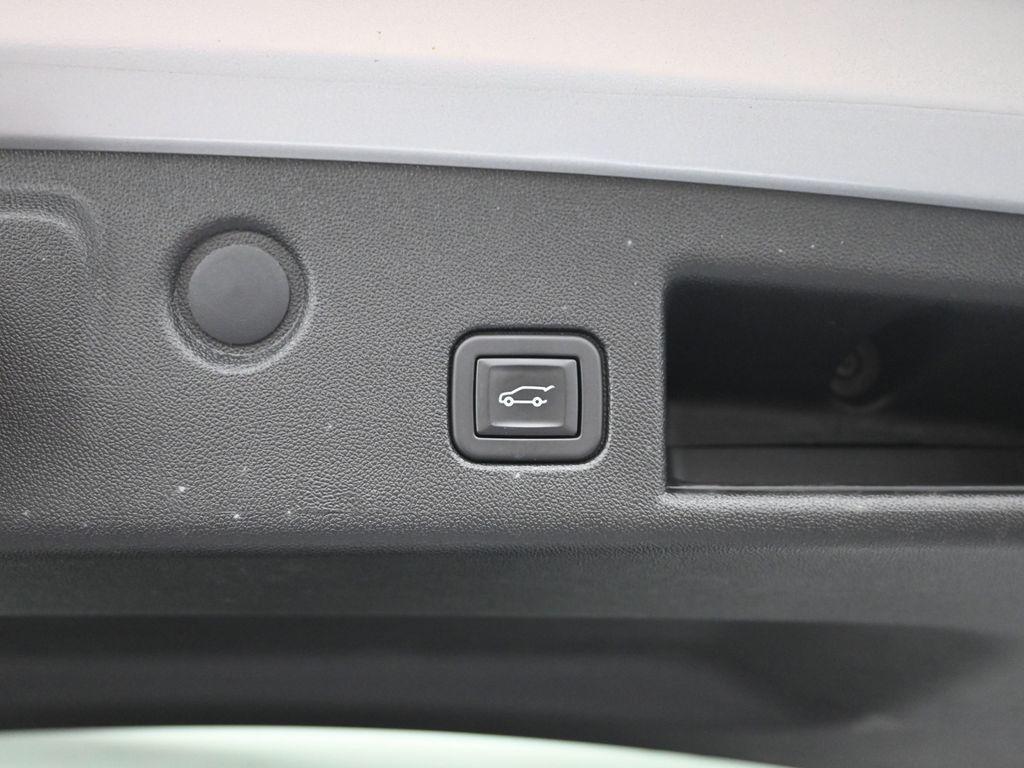 used 2022 Chevrolet Equinox car, priced at $22,333
