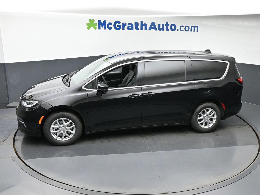 new 2026 Chrysler Pacifica car, priced at $41,740