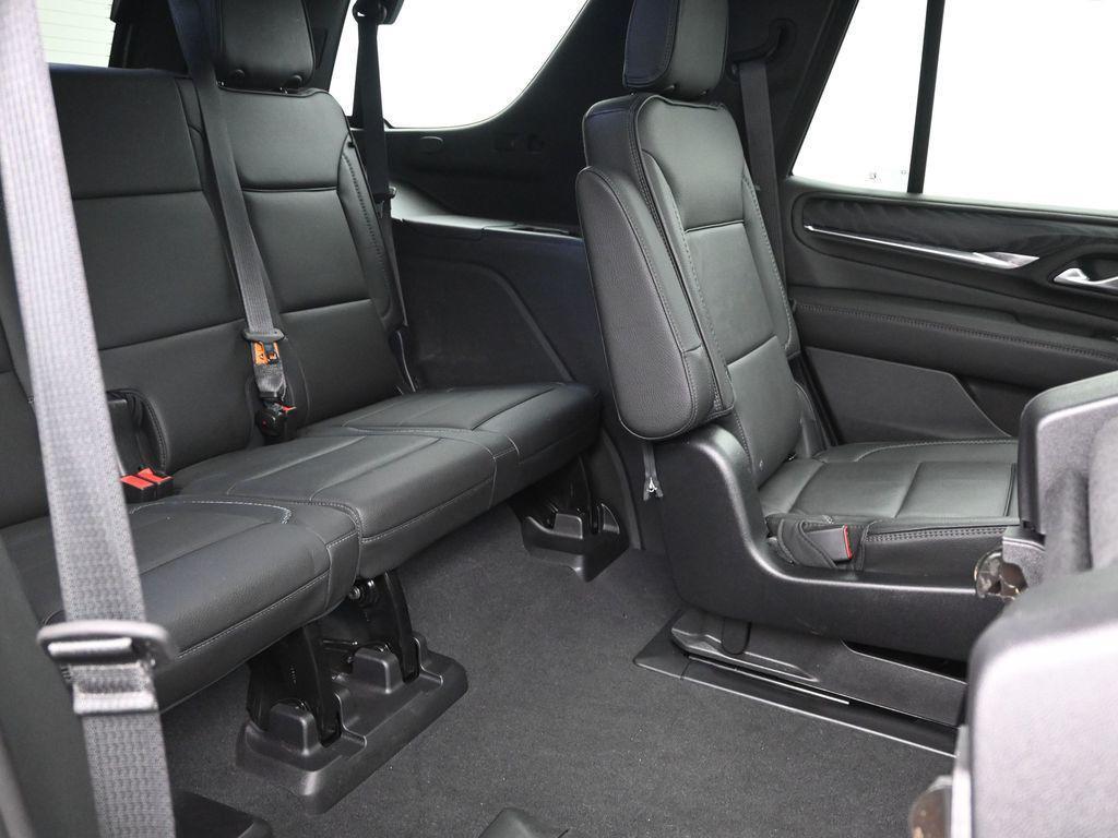 used 2023 GMC Yukon car, priced at $48,000