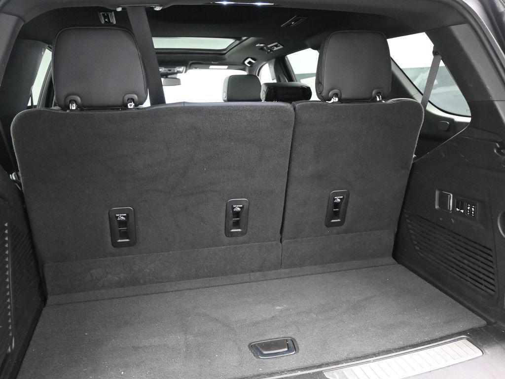 used 2023 GMC Yukon car, priced at $48,000