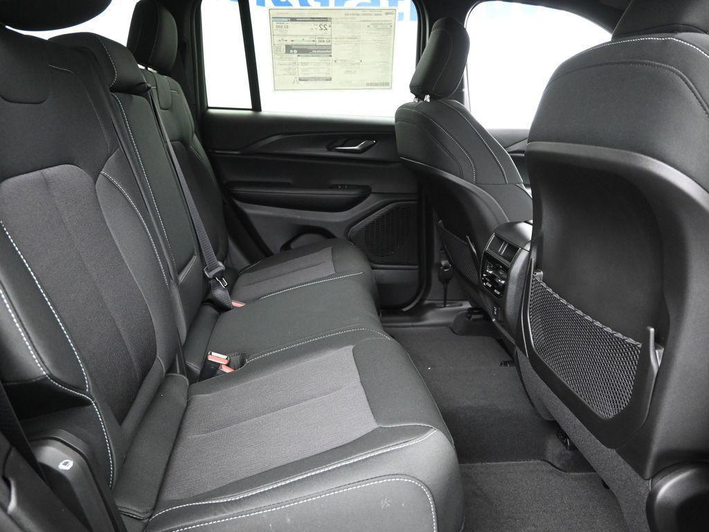 new 2025 Jeep Grand Cherokee car, priced at $36,420