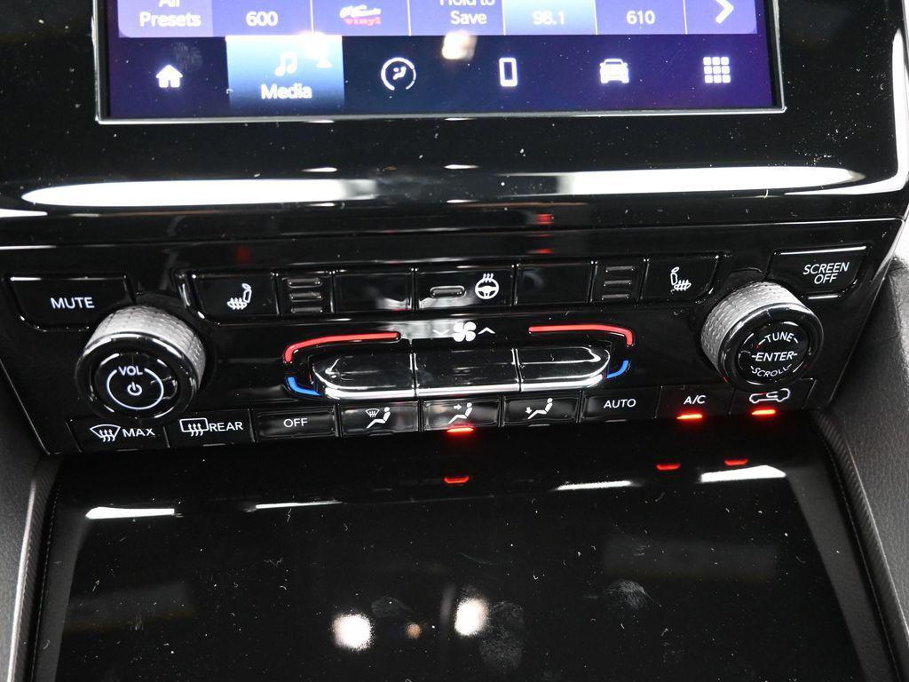 new 2025 Jeep Grand Cherokee car, priced at $36,420