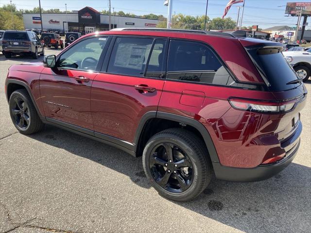 new 2024 Jeep Grand Cherokee car, priced at $39,000