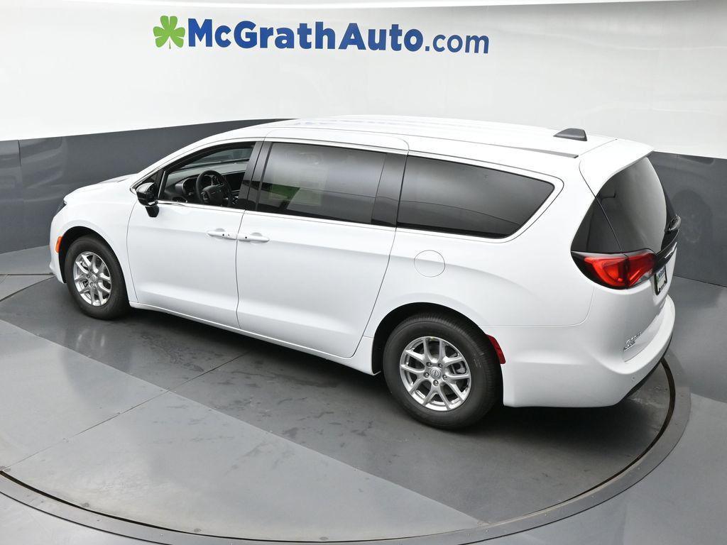 new 2026 Chrysler Voyager car, priced at $40,240