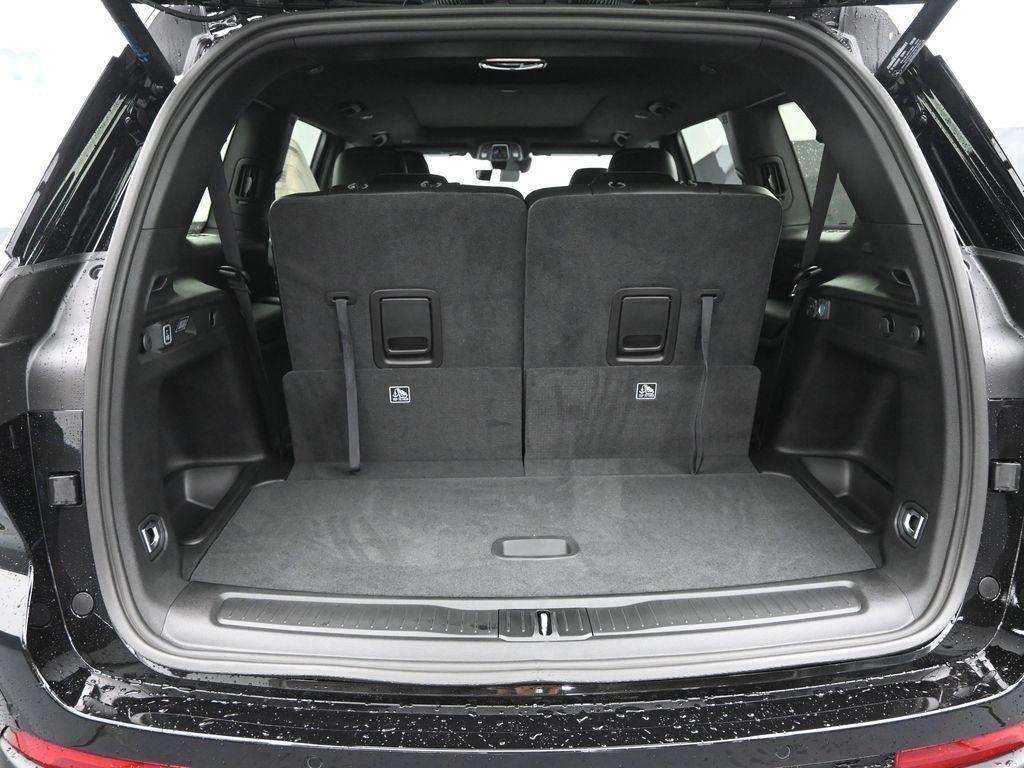 new 2025 Jeep Grand Cherokee L car, priced at $46,110