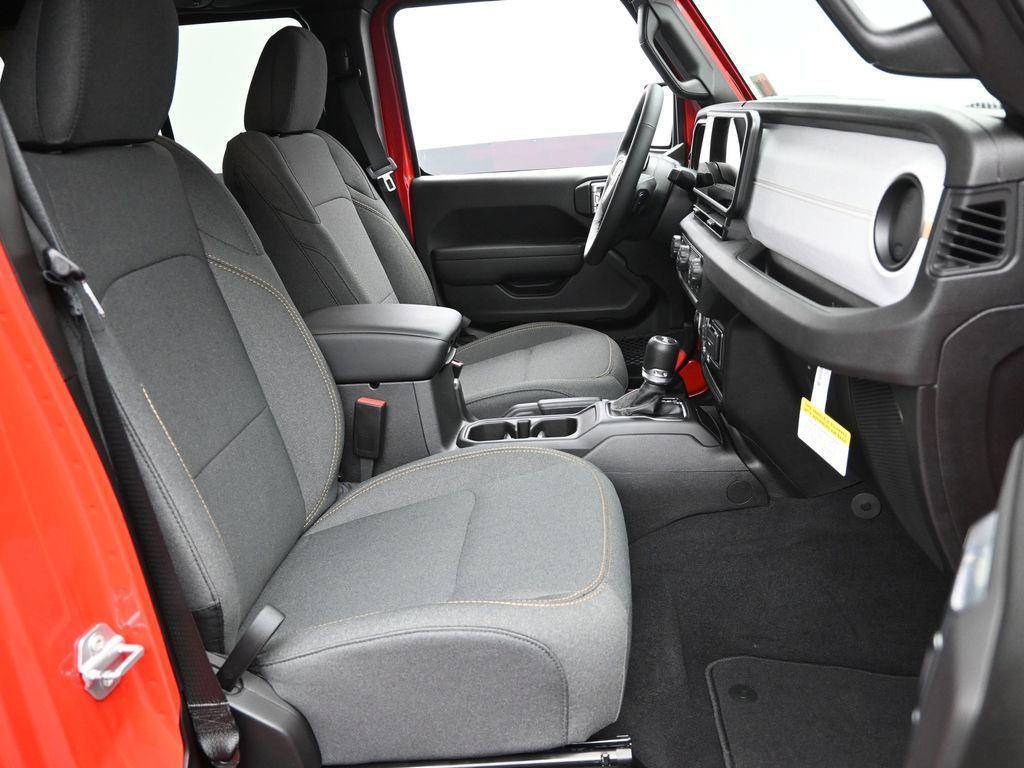 new 2025 Jeep Wrangler car, priced at $43,380