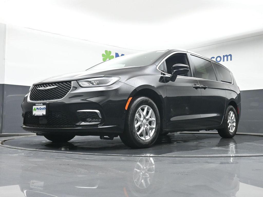new 2026 Chrysler Pacifica car, priced at $42,740