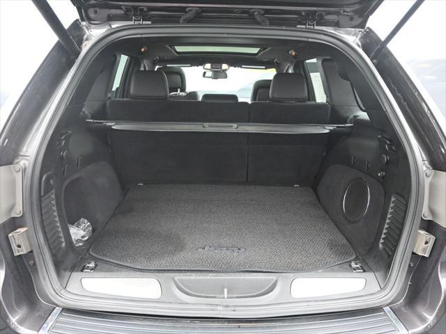 used 2015 Jeep Grand Cherokee car, priced at $17,900
