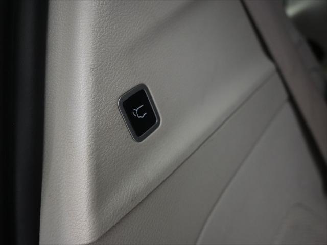 used 2022 Chrysler Pacifica car, priced at $25,800