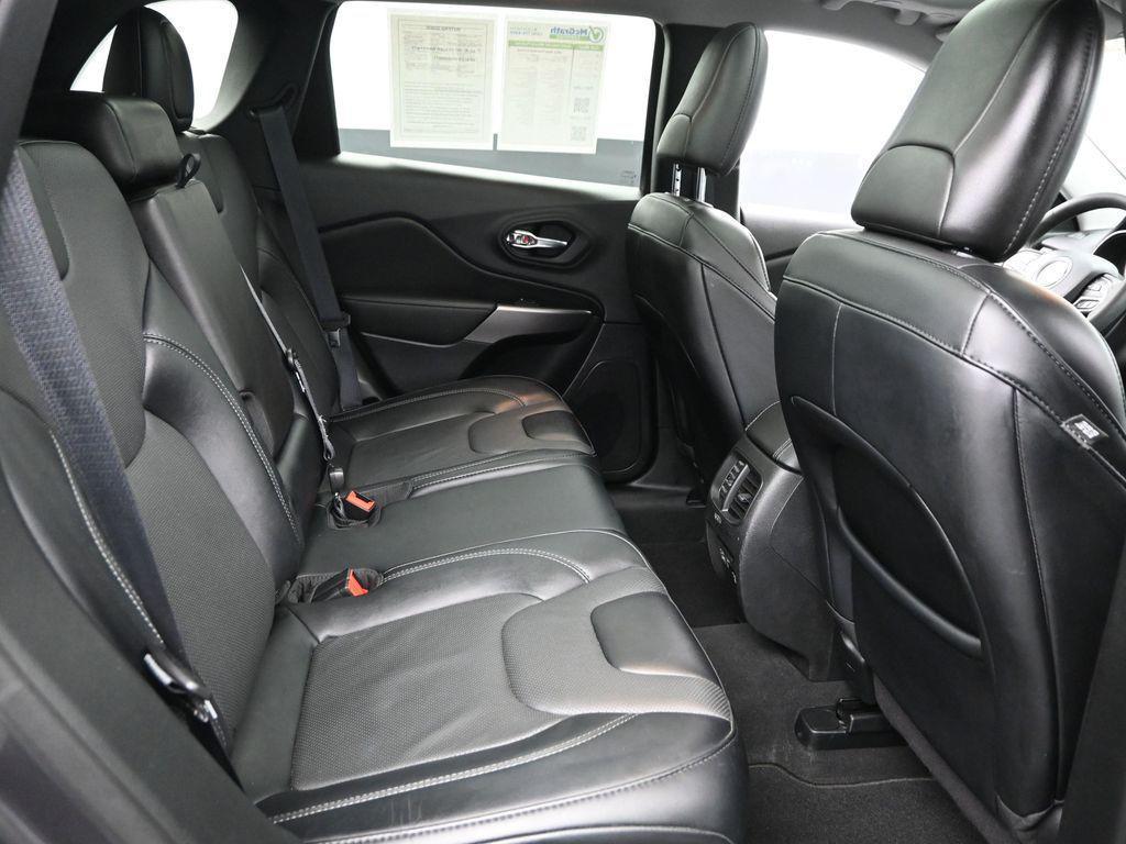 used 2022 Jeep Cherokee car, priced at $24,900