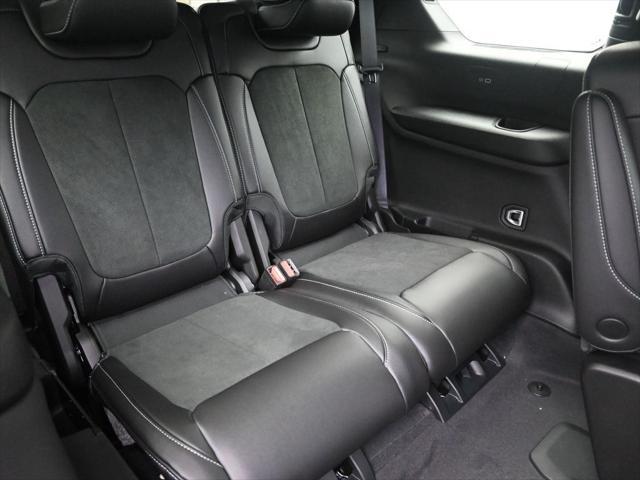 new 2025 Jeep Grand Cherokee L car, priced at $42,997