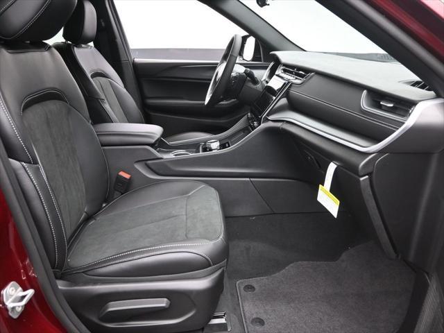 new 2025 Jeep Grand Cherokee L car, priced at $42,997