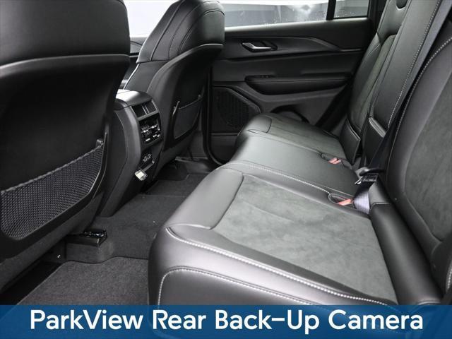 new 2025 Jeep Grand Cherokee car, priced at $40,210